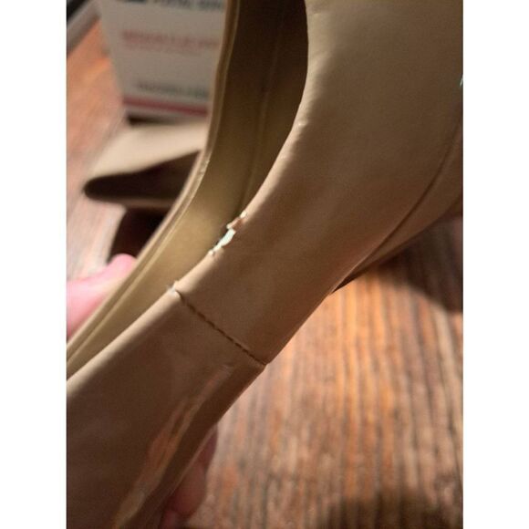 Size 8.5M Bandolino Tan Khaki Round Closed Toe High Heel Pump Dress Shoes - Picture 11 of 12